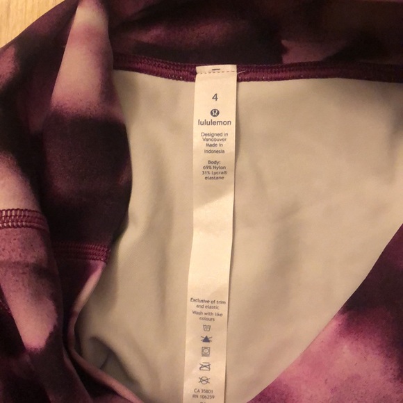 Lululemon, Train Time 7/8 length, Size 4 Leggings - Picture 3 of 4